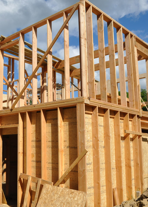 les risques de construire sa maison soi-même : Construire sa maison tout seul: quels sont les risques d'une autoconstruction?
